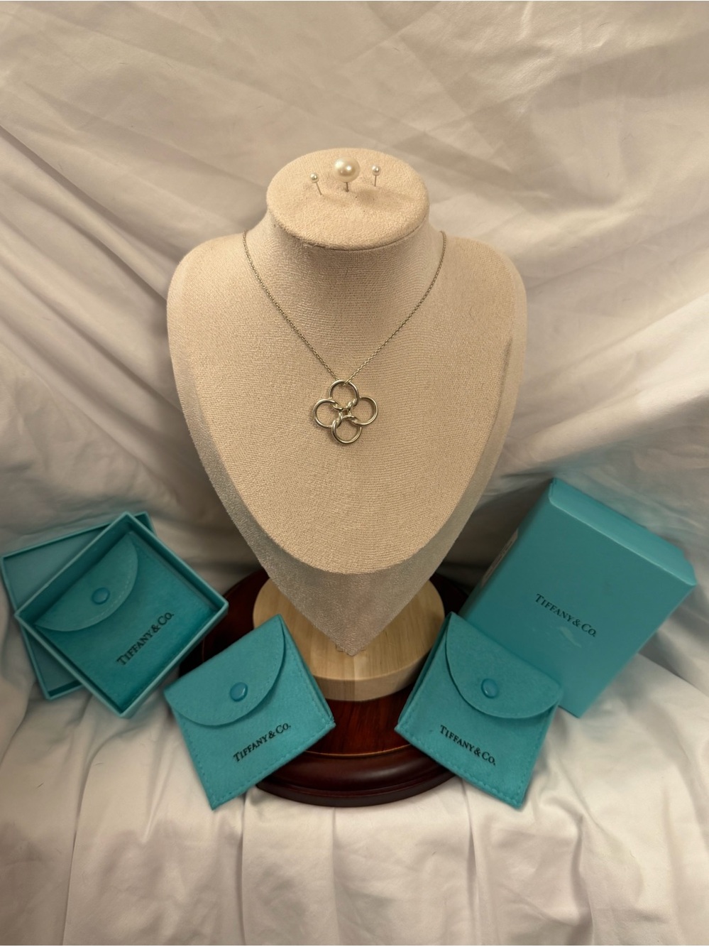 Tiffany & Co. Silver Open Clover Pendant Necklace - Silver